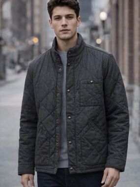 J Crew Sussex Quilted Field or Barn Jacket w Primaloft. Navy Blue. Size Large